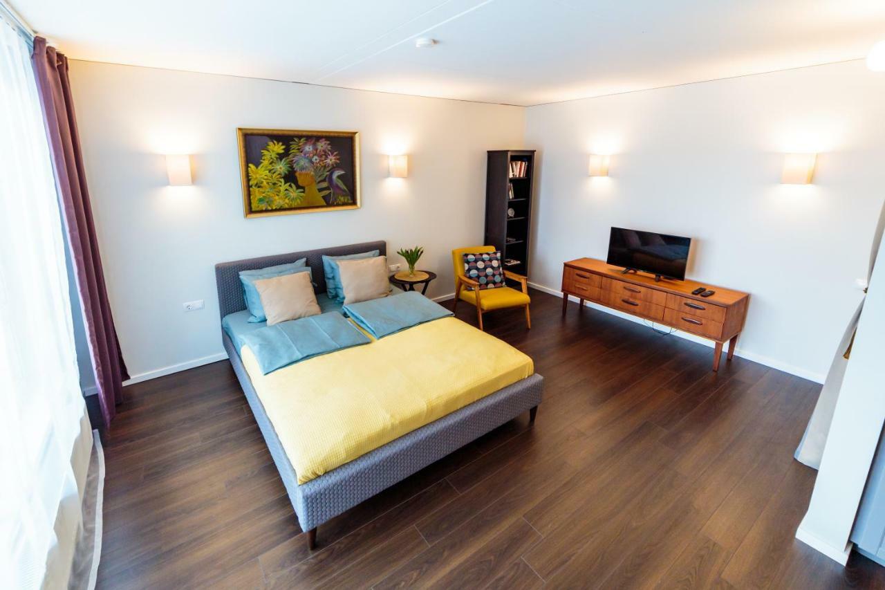 Romantic Apartment Close To The Old Town 维尔纽斯 外观 照片