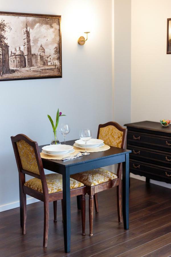 Romantic Apartment Close To The Old Town 维尔纽斯 外观 照片